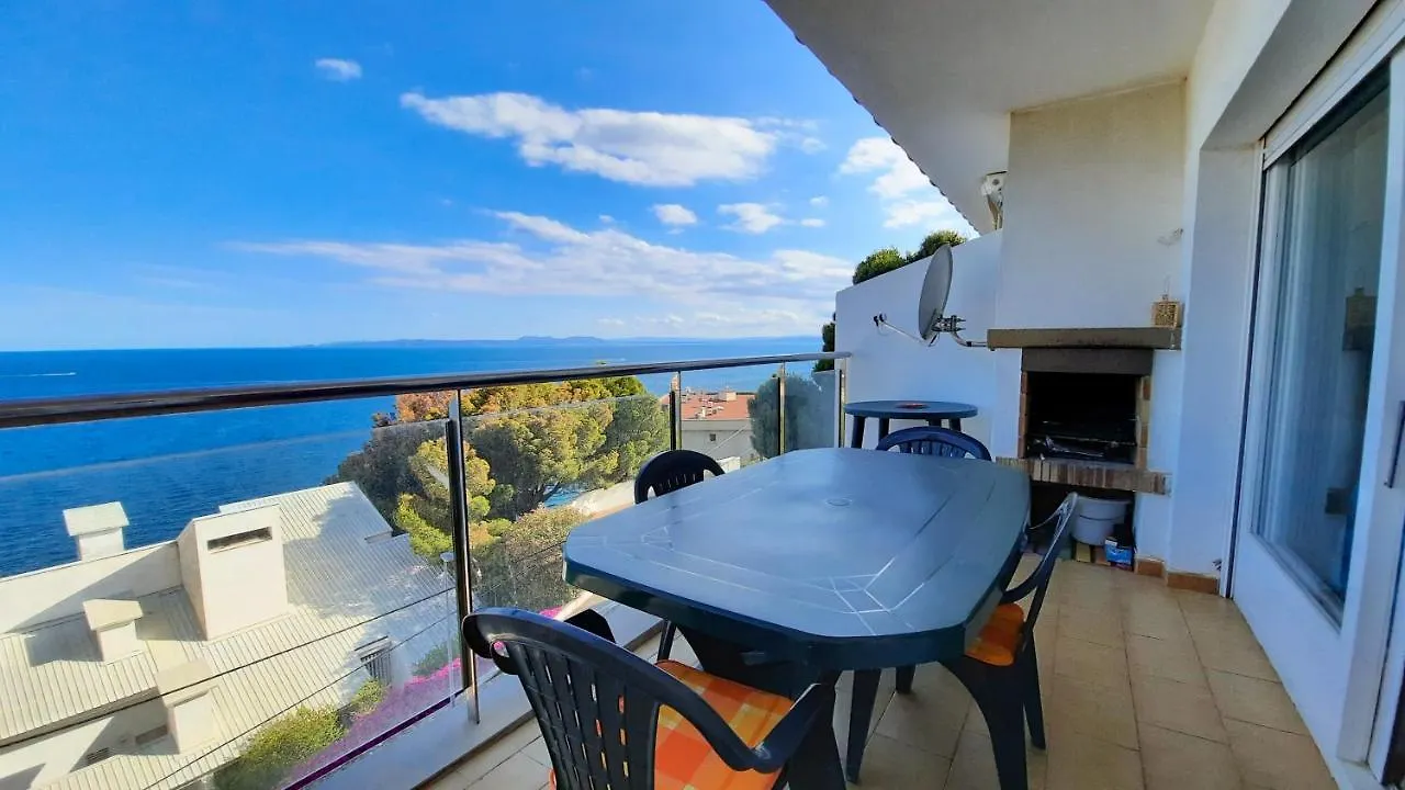 Appartement Vue Mer A Deux Pas De La Plage Roses