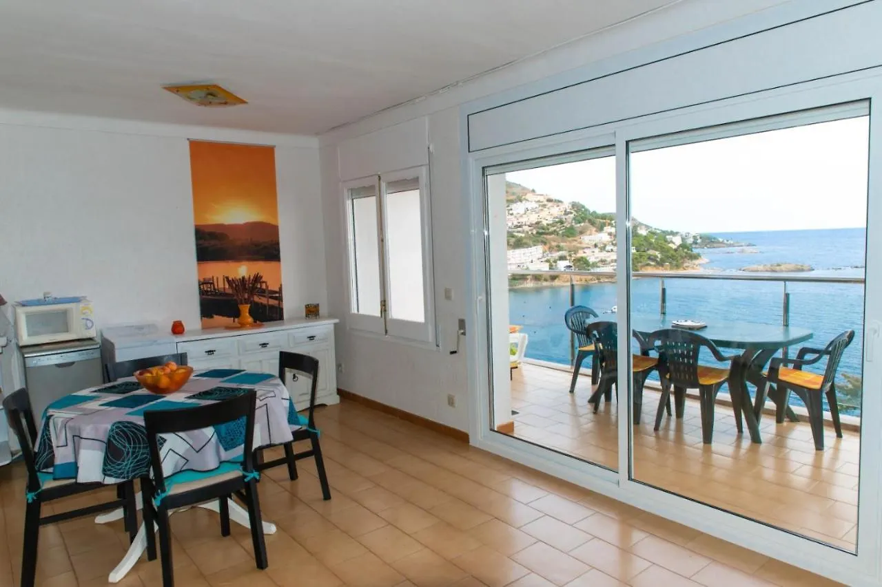 Appartement Vue Mer A Deux Pas De La Plage Roses 0*,  Spain